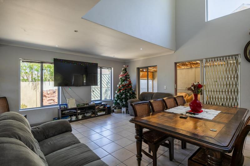 3 Bedroom Property for Sale in Parklands Western Cape